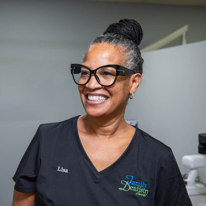 Transform Your Loved Ones' Smiles With a Family Dentist in Knoxville